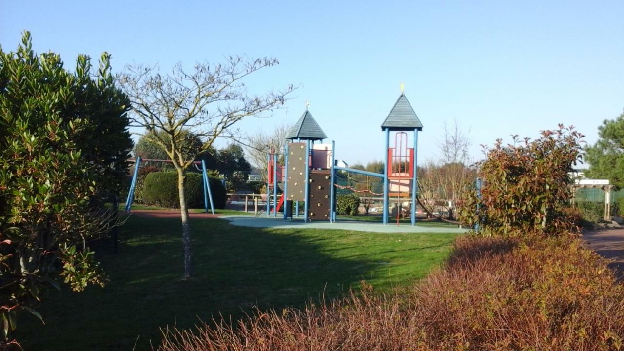 Appartement Vue Sur Golf Talmont-Saint-Hilaire Buitenkant foto