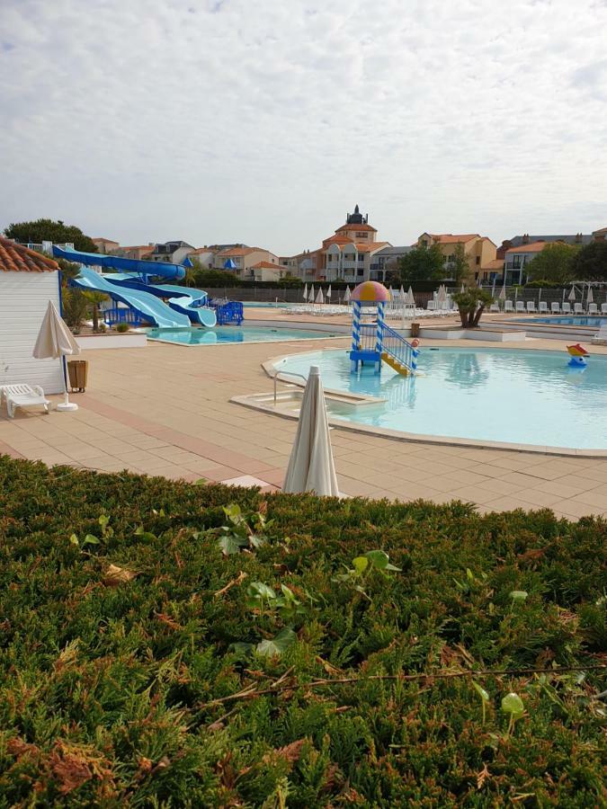 Appartement Vue Sur Golf Talmont-Saint-Hilaire Buitenkant foto